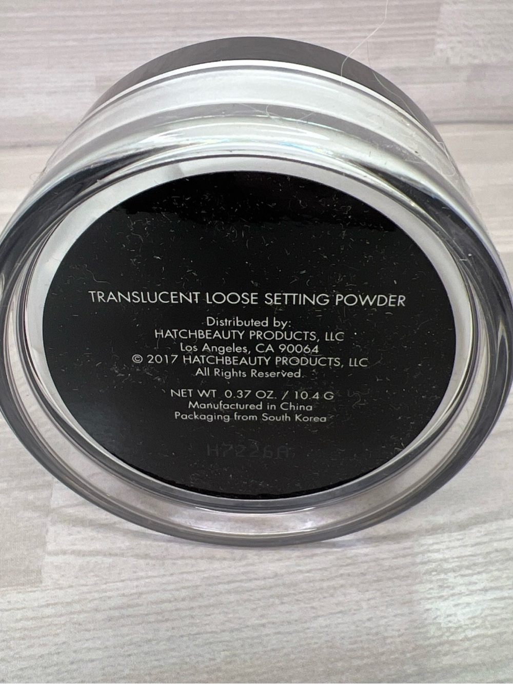 Kristofer Buckle Translucent Setting Powder - Picture 3 of 3